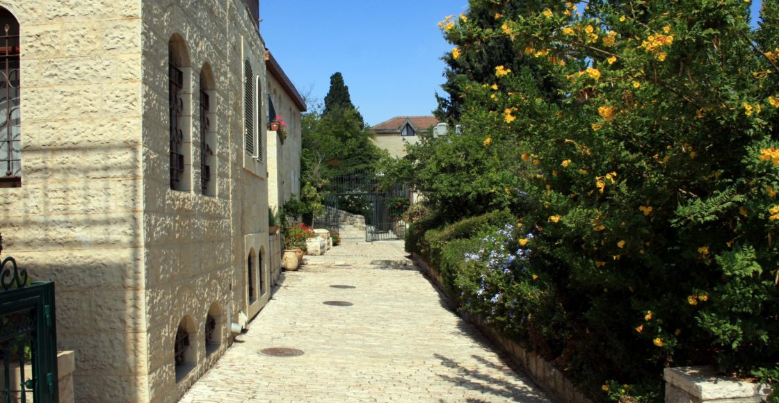 Yichud Part 5 – Husband in Town